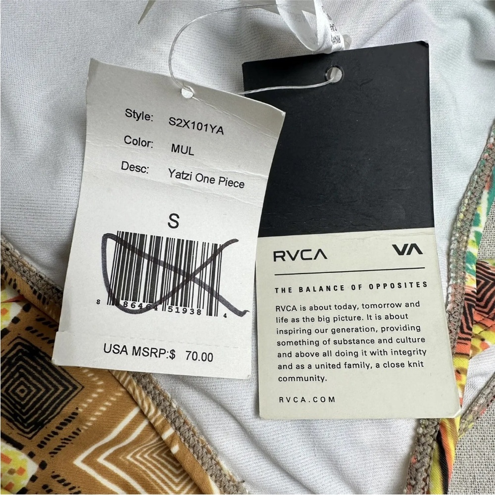 ⭐️NWT⭐️ RVCA "Yatzi" Boho Fringe one-piece swimsuit - Size: S - Picture 11 of 16